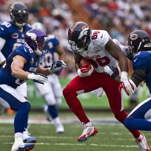 九游娱乐网站体验棒-_户外跑步赛结合网球：运动休闲两不误_，户外活动跑步比赛